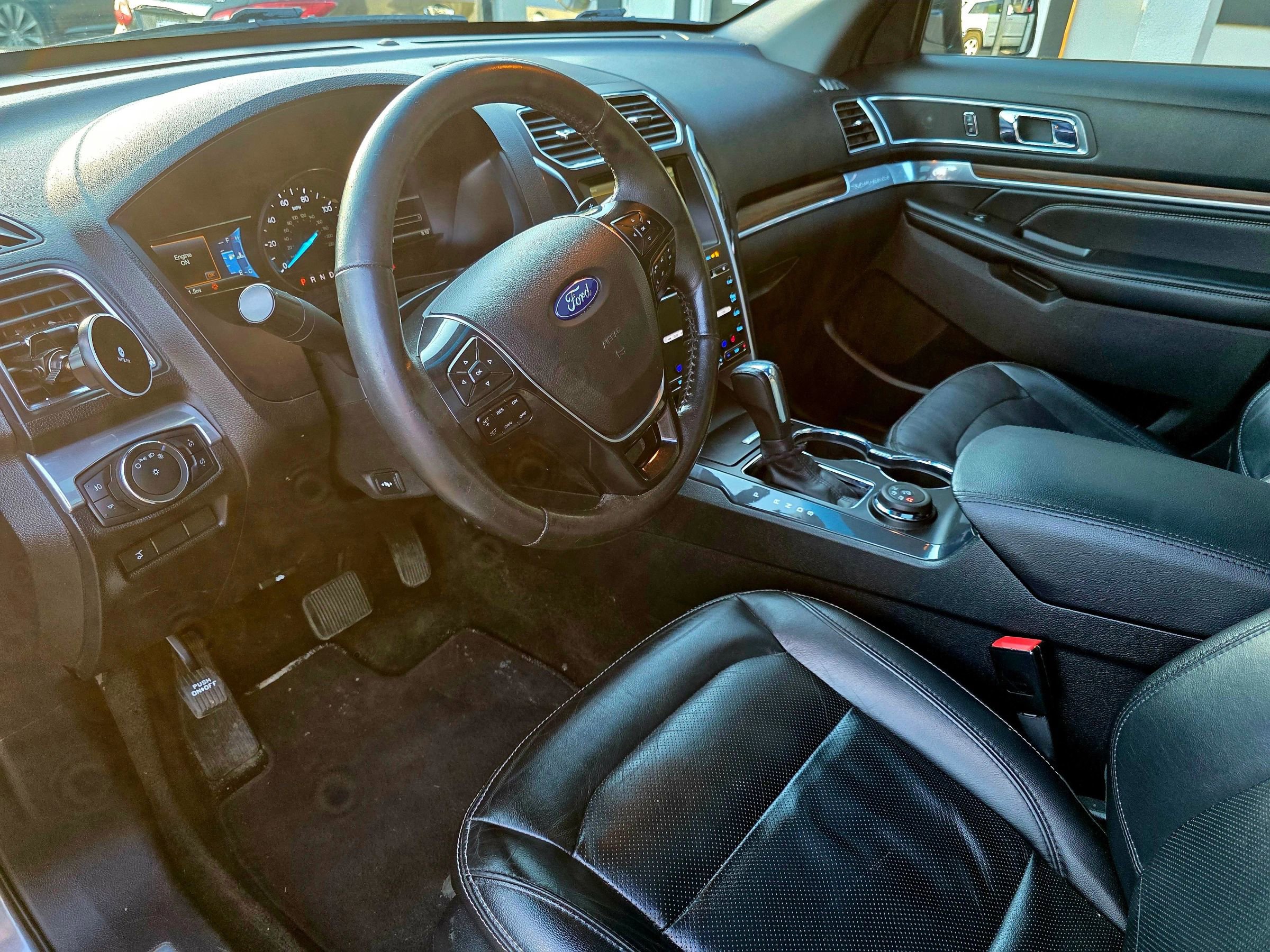 Used 2016 Ford Explorer Limited AWD/4WD image 11