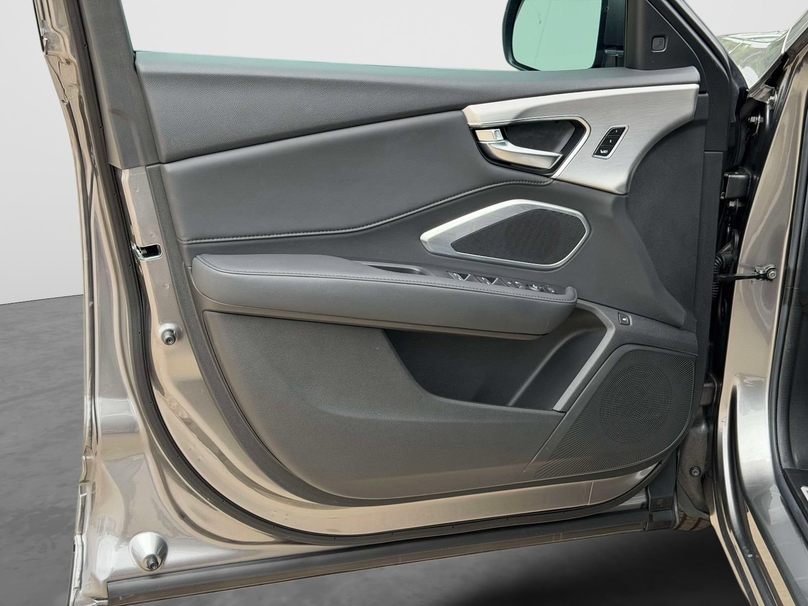 Certified 2024 Acura RDX SH-AWD image 16