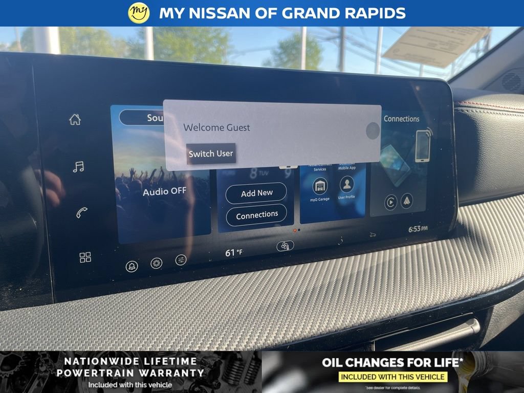 New 2026 Nissan Kicks SR AWD/4WD image 18