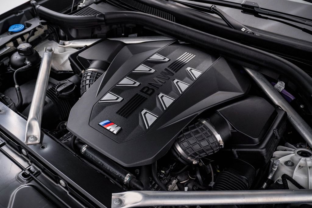 Used 2024 BMW X6 M60i AWD/4WD image 28