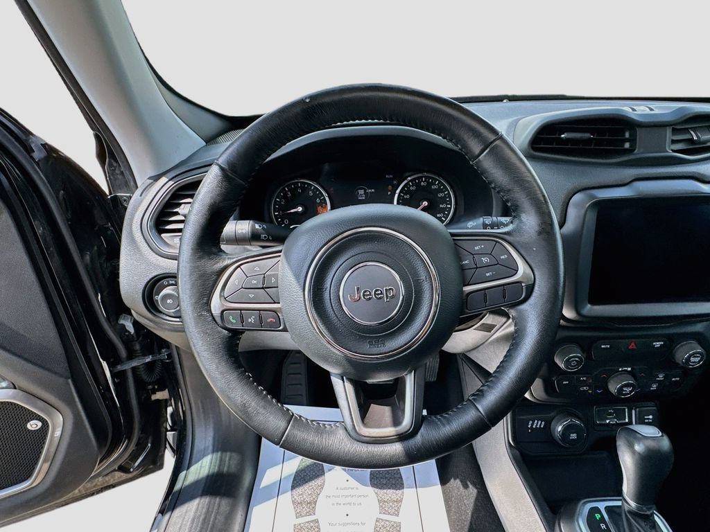 Used 2018 Jeep Renegade Limited w/ UConnect 8.4 Nav Group AWD/4WD image 11