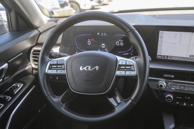 Used 2024 Kia Telluride LX image 16