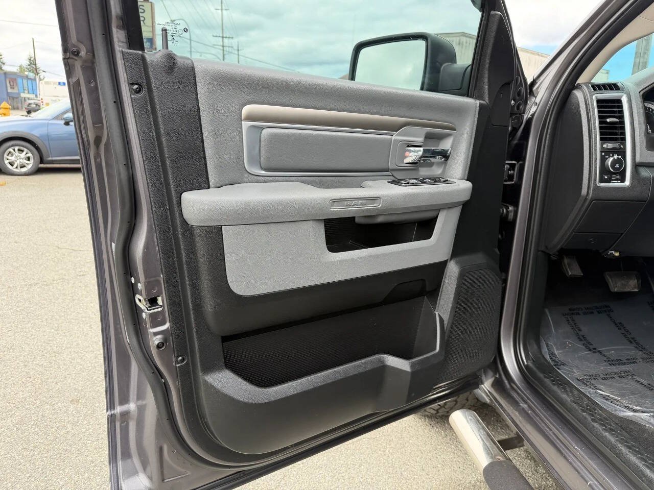 Used 2018 RAM 1500 Big Horn RWD image 8