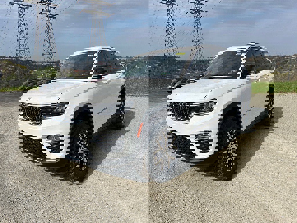 New 2025 Jeep Grand Cherokee Limited