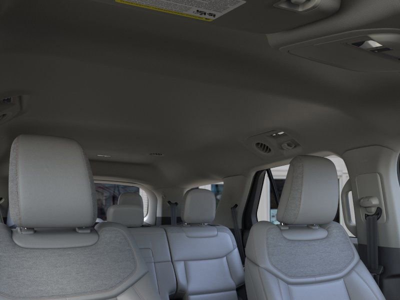 New 2026 Ford Explorer Active image 22