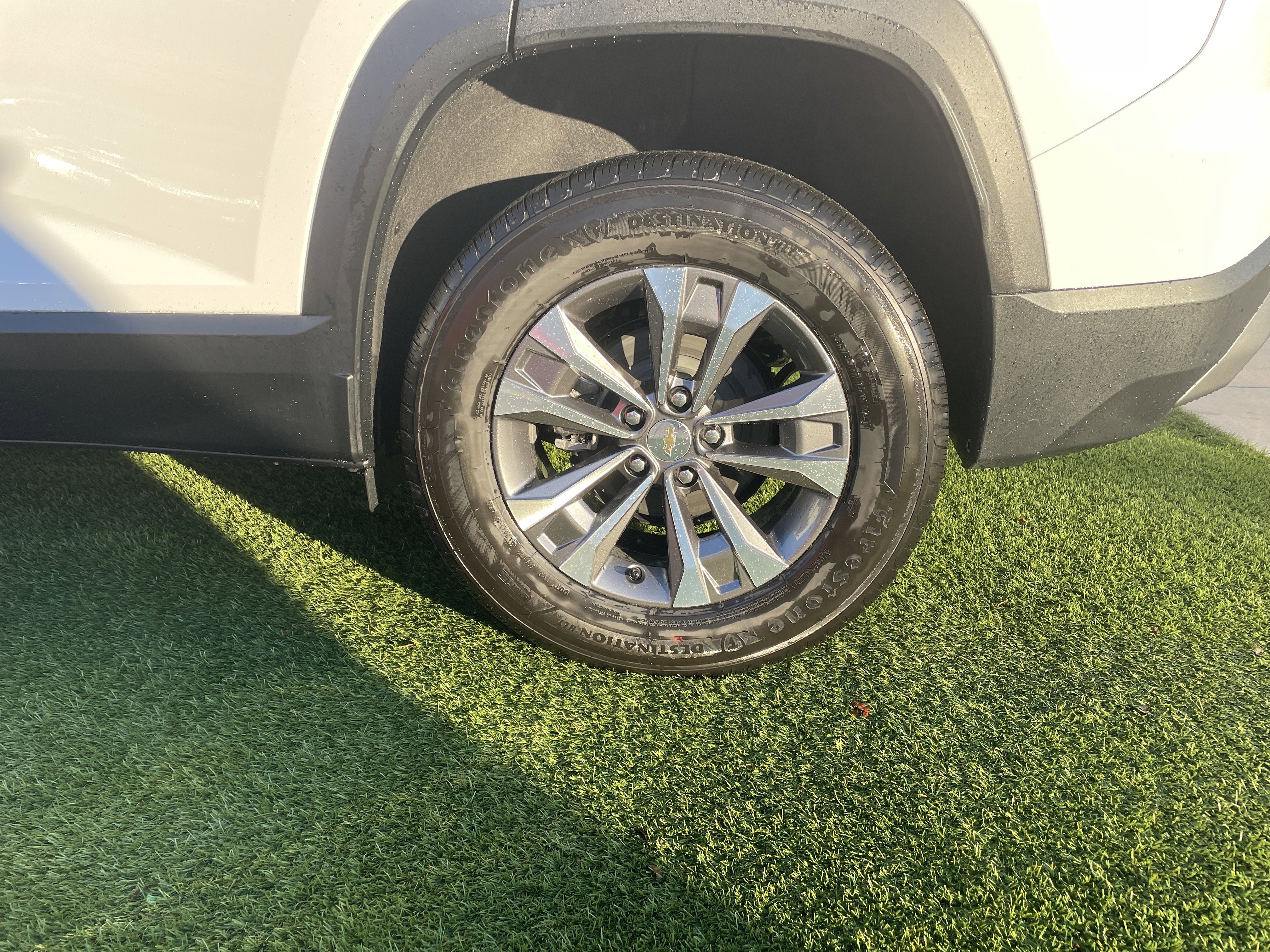 New 2026 Chevrolet Equinox LT image 8