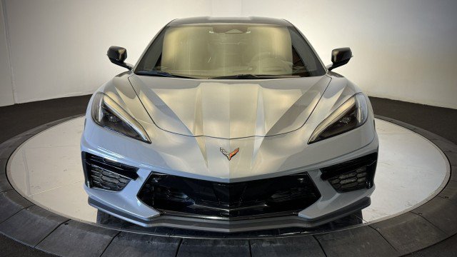 Used 2024 Chevrolet Corvette Stingray Premium Cpe w/ Z51 Performance Package RWD image 20