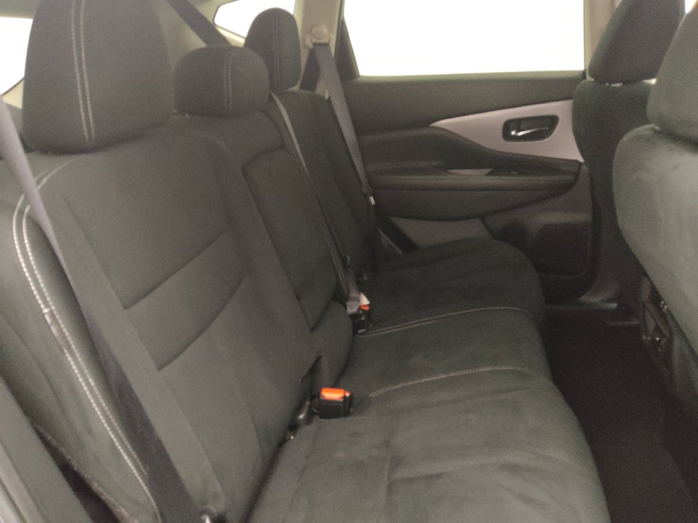 Used 2020 Nissan Murano SV image 19