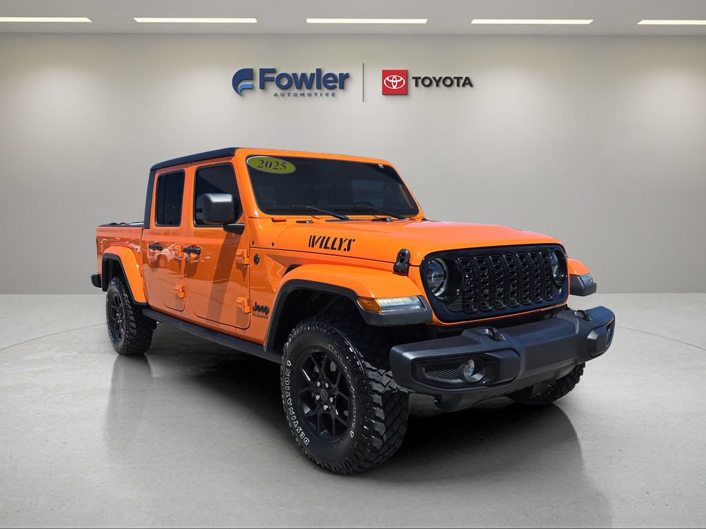 Used 2025 Jeep Gladiator Sport AWD/4WD video 1