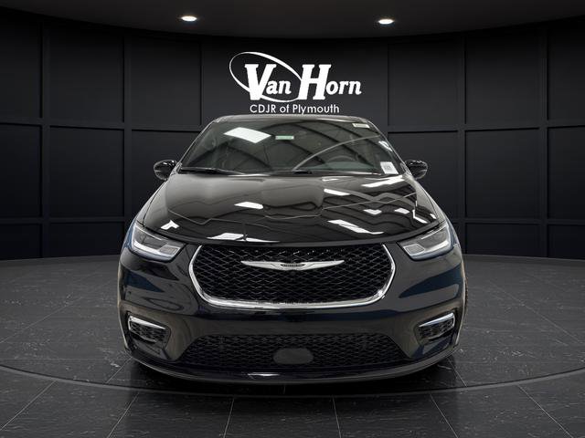 New 2026 Chrysler Pacifica Select image 12