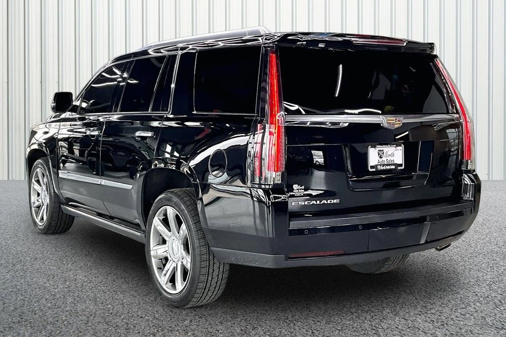 Used 2016 Cadillac Escalade Premium AWD/4WD image 4