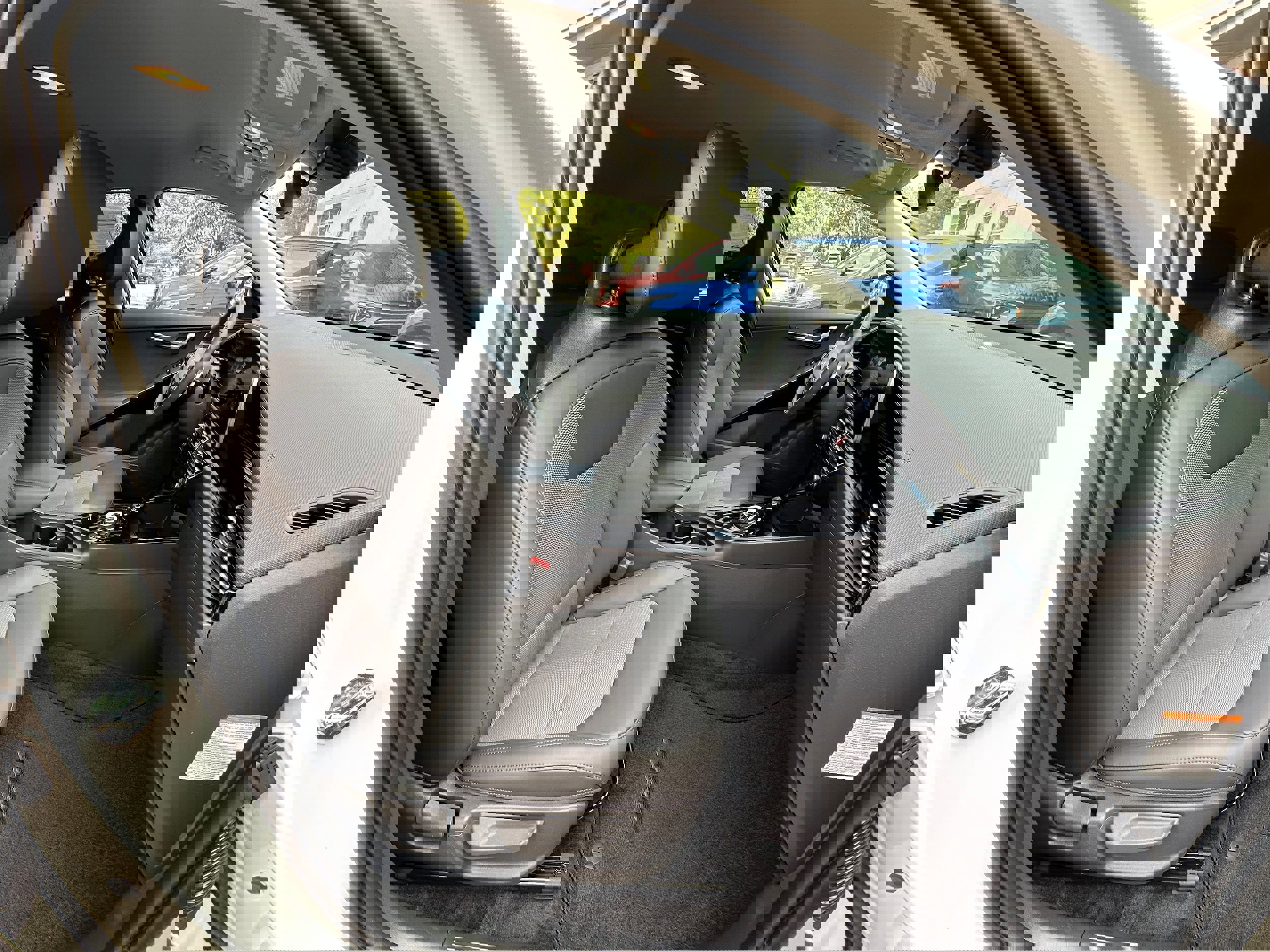 New 2025 Kia Niro Wind image 28