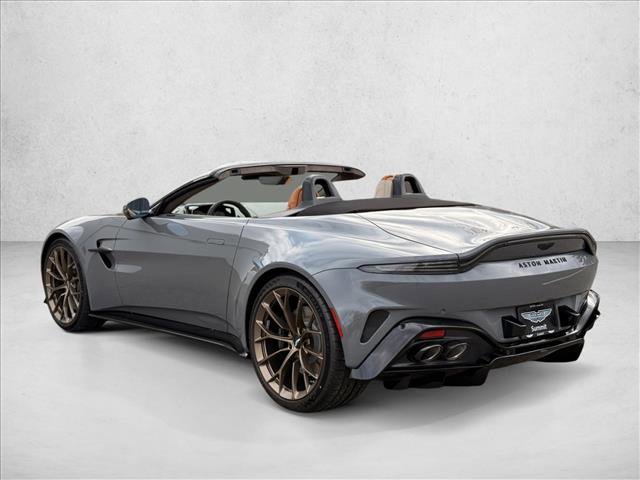 New 2026 Aston Martin V8 Vantage Convertible RWD image 4