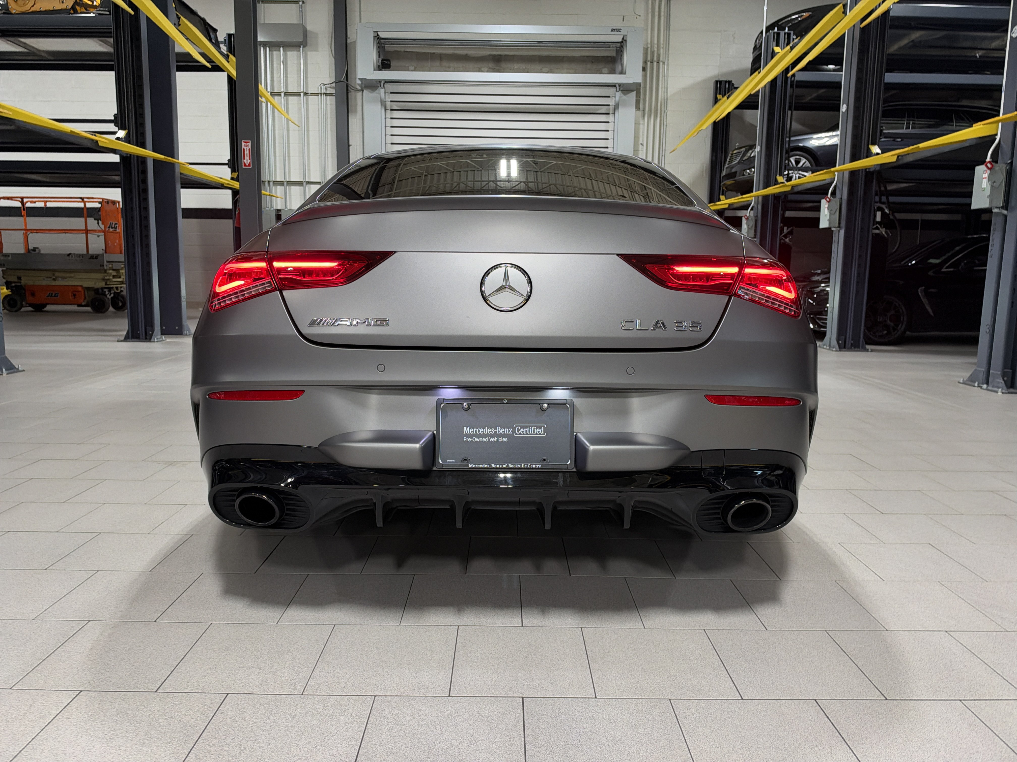 Certified 2023 Mercedes-Benz CLA 35 AMG 4MATIC image 4