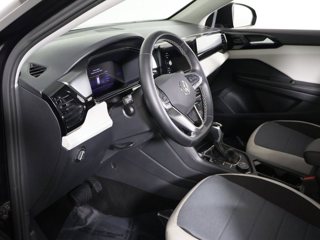 Used 2025 Volkswagen Taos S image 22