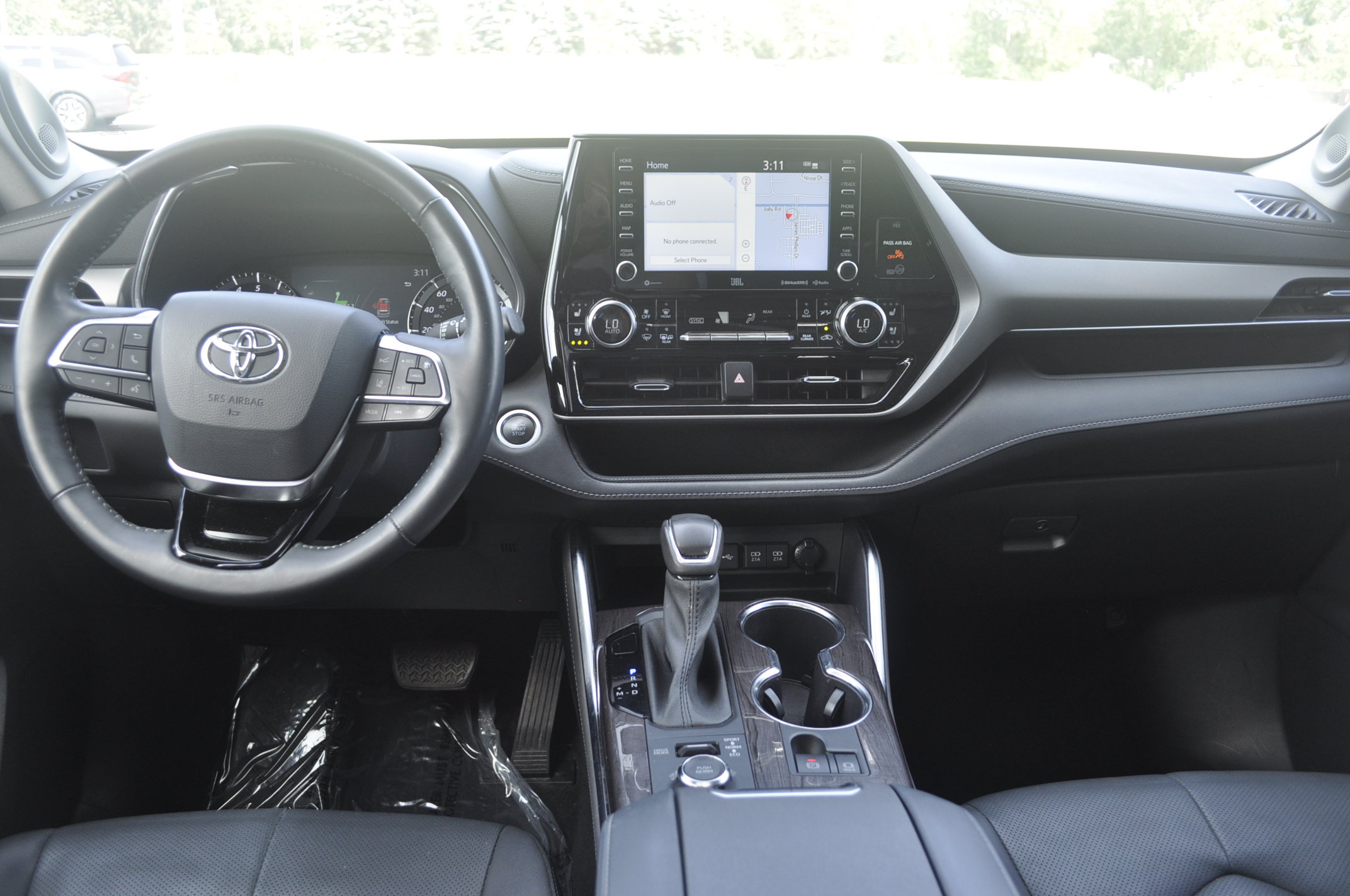 Used 2021 Toyota Highlander Limited AWD/4WD image 15