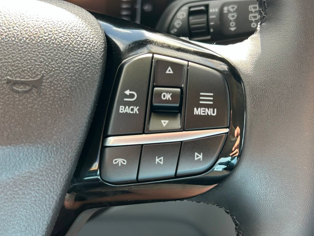 New 2023 Ford Escape SE FWD image 26