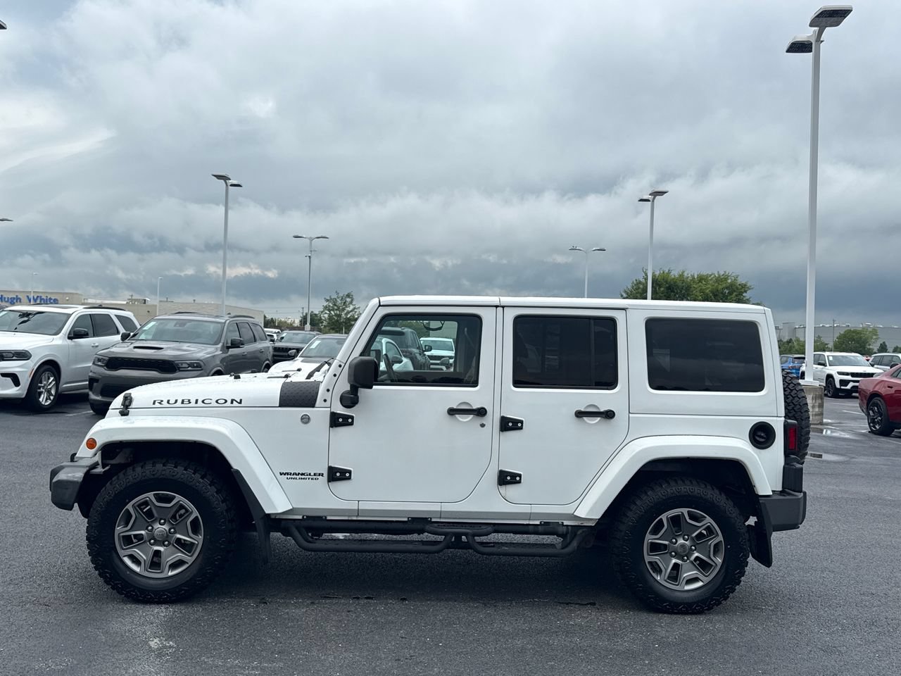 Used 2014 Jeep Wrangler Unlimited Rubicon w/ Connectivity Group AWD/4WD image 6
