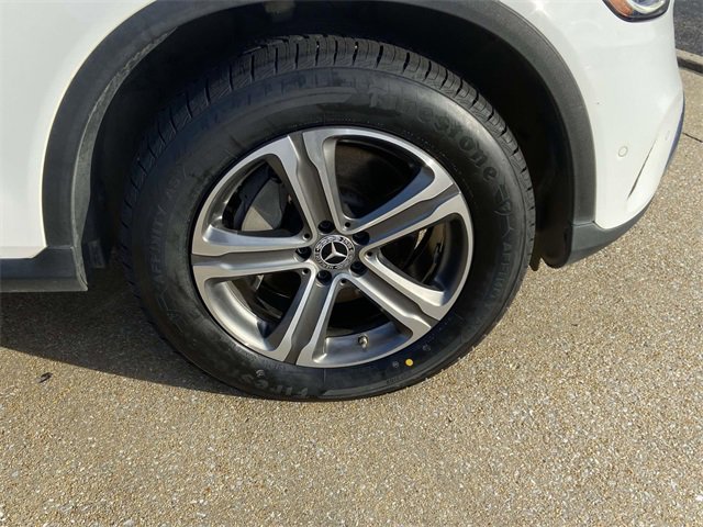 Used 2021 Mercedes-Benz GLC 300 image 7
