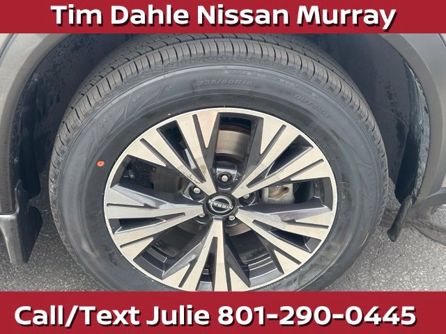 Used 2023 Nissan Rogue SV AWD/4WD image 14