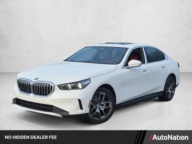 New 2027 BMW 530i RWD image 1
