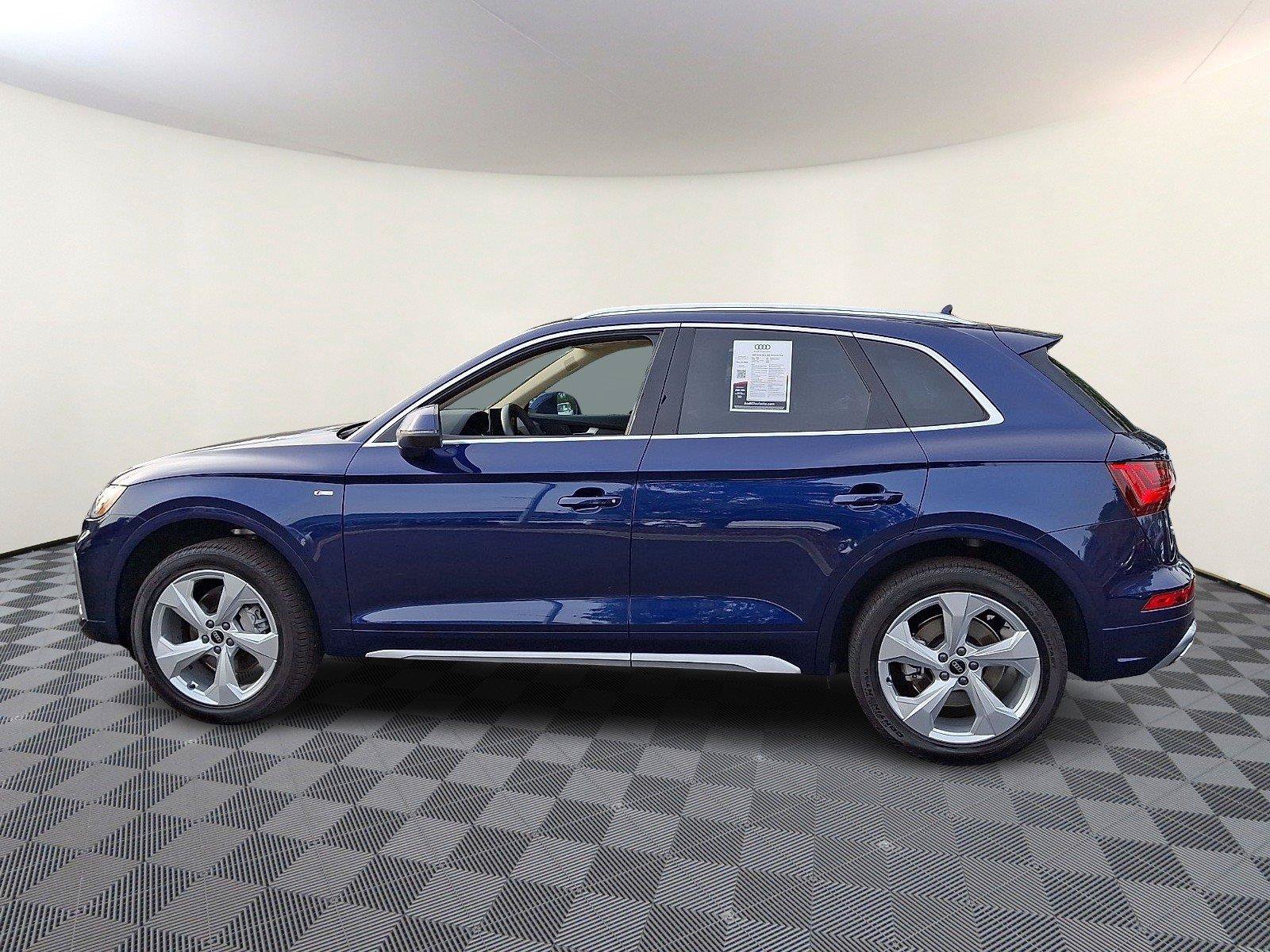 Used 2024 Audi Q5 2.0T Premium Plus w/ Premium Plus Package AWD/4WD image 5