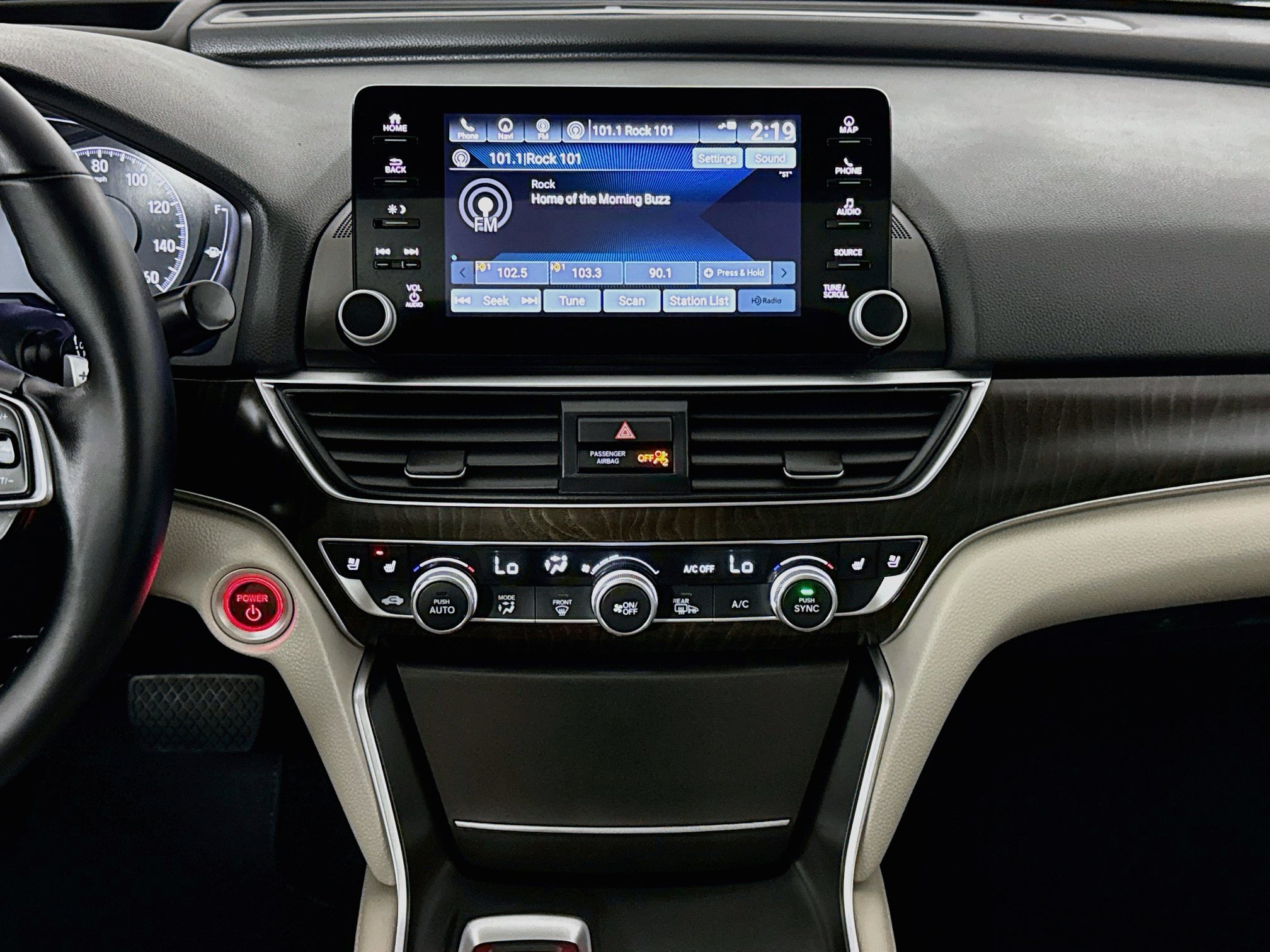 Used 2022 Honda Accord Touring image 27