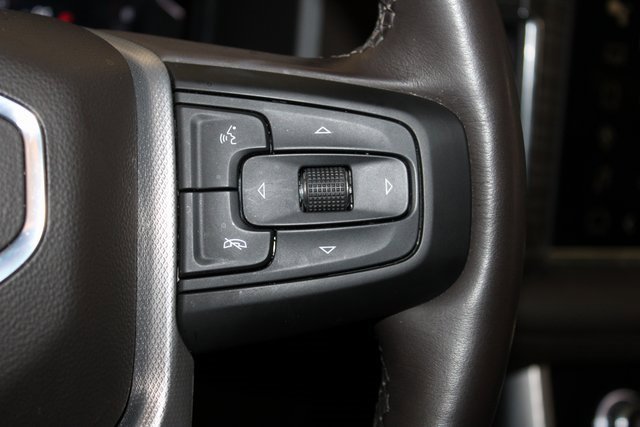 Used 2024 GMC Yukon XL Denali w/ Denali Reserve Package image 23