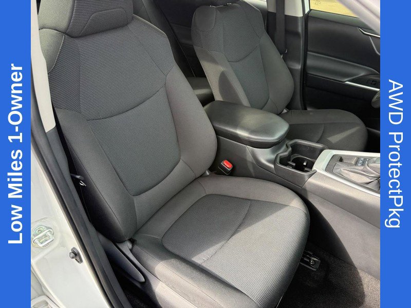 Used 2023 Toyota RAV4 LE AWD/4WD image 11