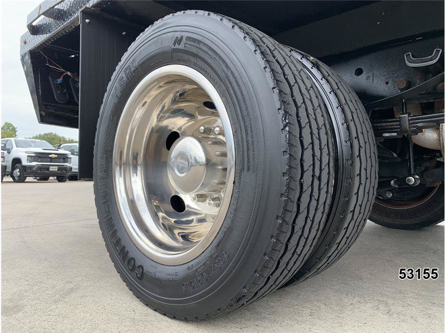 Used 2019 Ford F550 4x4 Crew Cab Super Duty w/ Power Equipment Group image 19