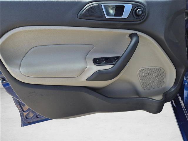 Used 2016 Ford Fiesta SE FWD image 29