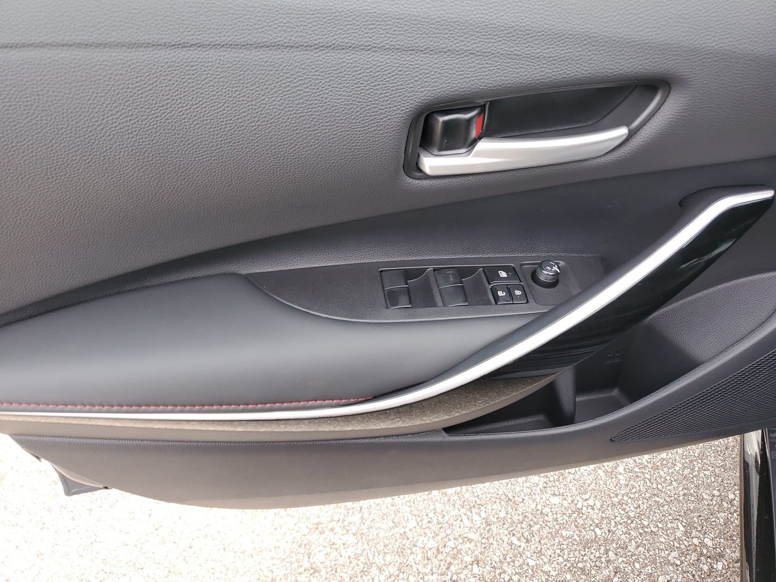 New 2026 Toyota Corolla XSE FWD image 21