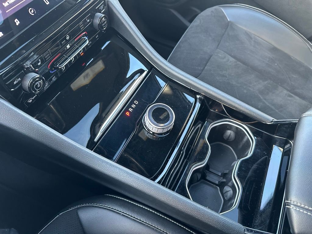 Used 2023 Jeep Grand Cherokee L Laredo image 27