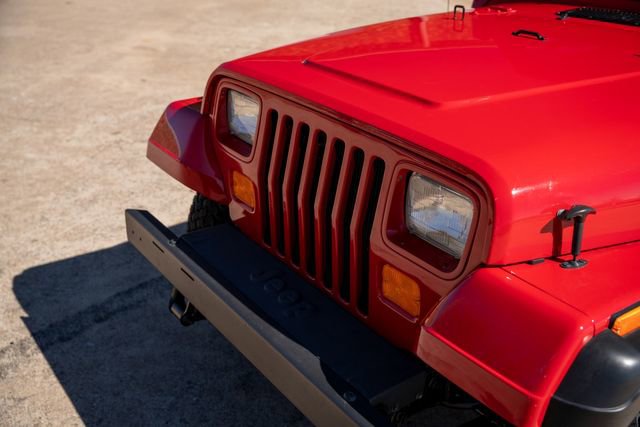Used 1993 Jeep Wrangler S image 14