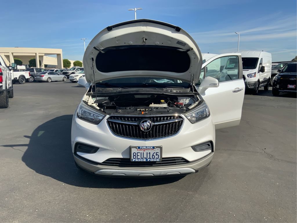 Used 2018 Buick Encore Preferred image 23