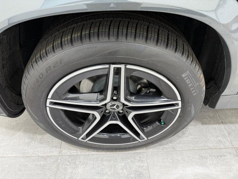 New 2026 Mercedes-Benz GLS 450 4MATIC image 3