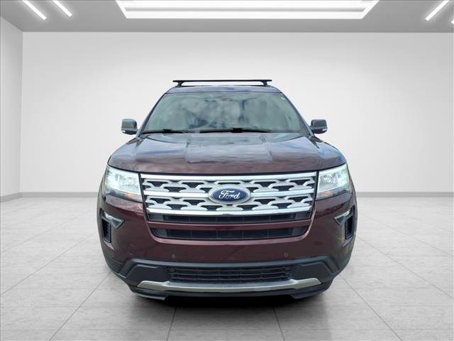 Used 2019 Ford Explorer XLT AWD/4WD image 3