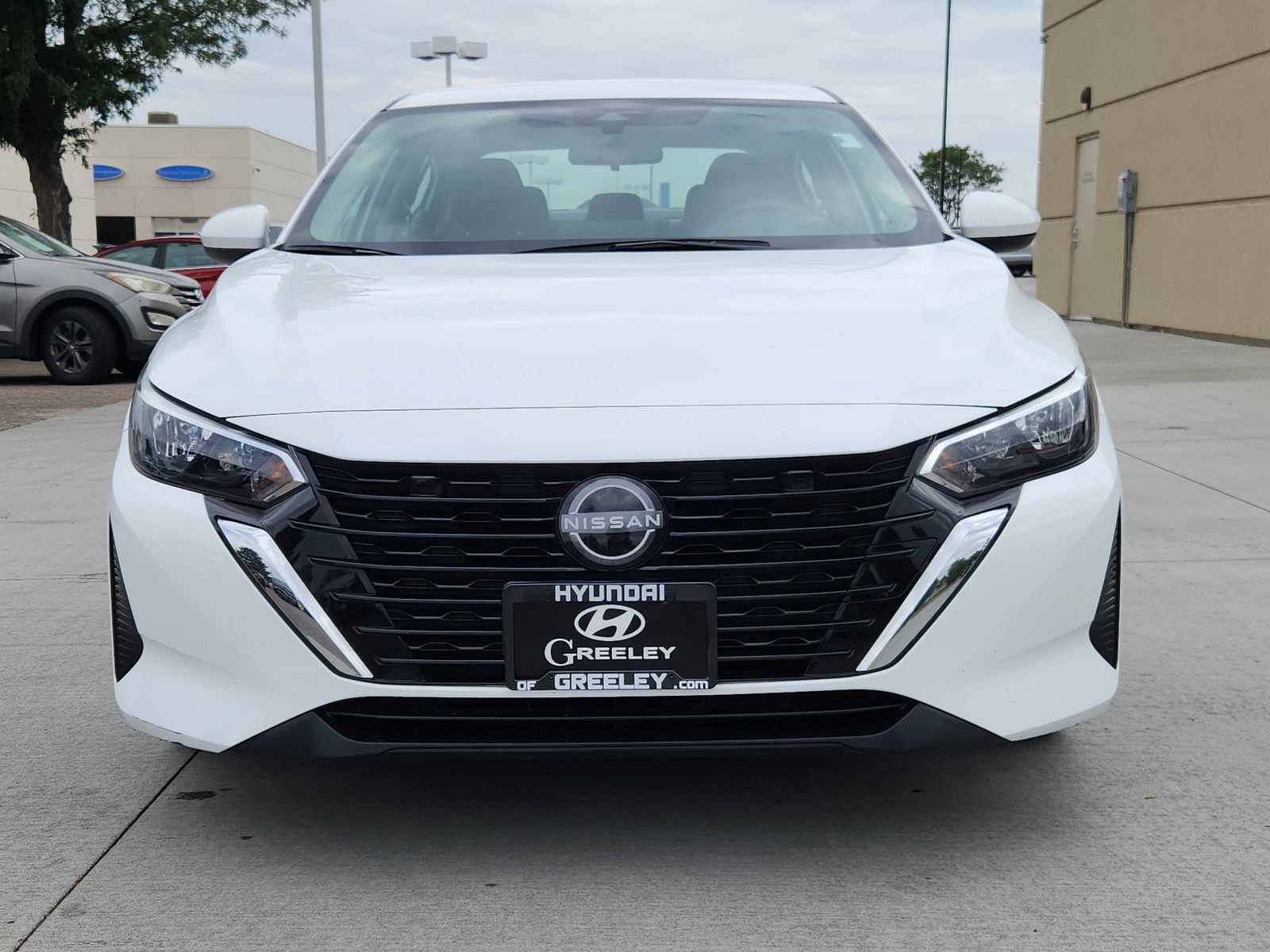 Used 2024 Nissan Sentra SV FWD image 8