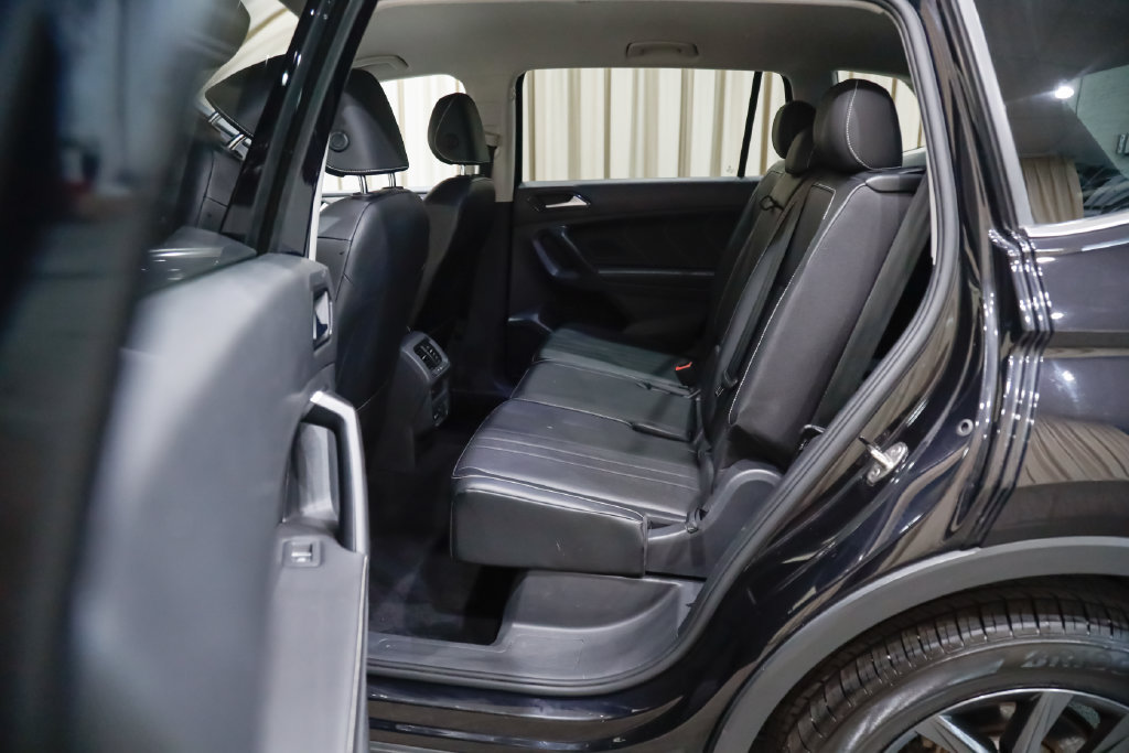 Used 2022 Volkswagen Tiguan SE FWD image 15