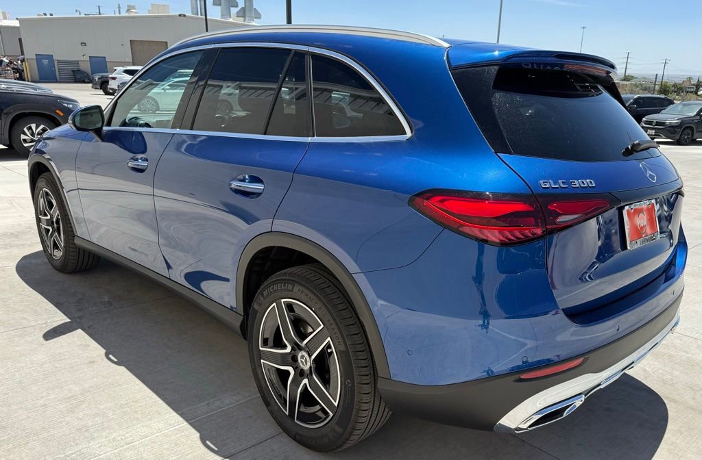 Used 2026 Mercedes-Benz GLC 300 image 8
