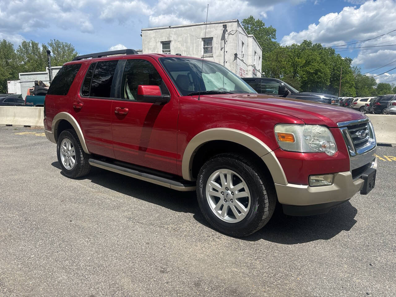 Used 2009 Ford Explorer Eddie Bauer AWD/4WD image 8