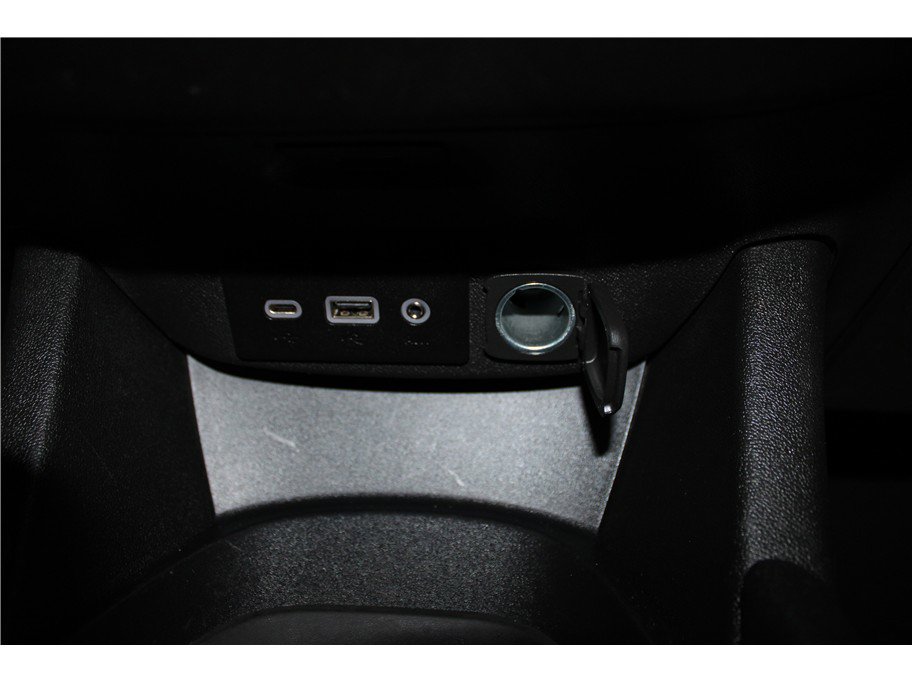 Used 2024 Chevrolet Malibu LS image 32