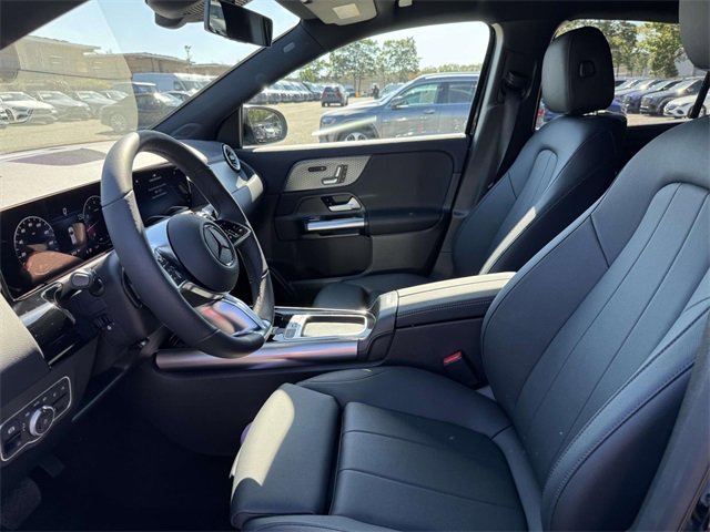 Certified 2025 Mercedes-Benz GLA 250 4MATIC image 4