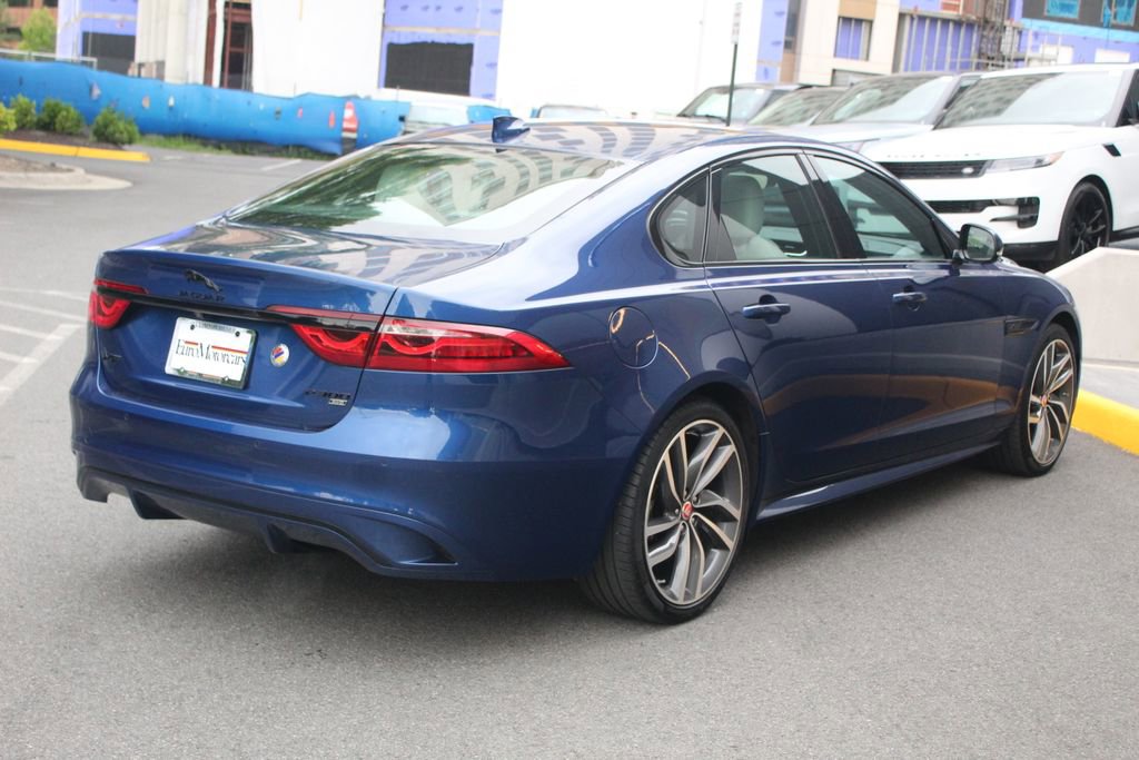 Used 2022 Jaguar XF R-Dynamic SE AWD/4WD image 2