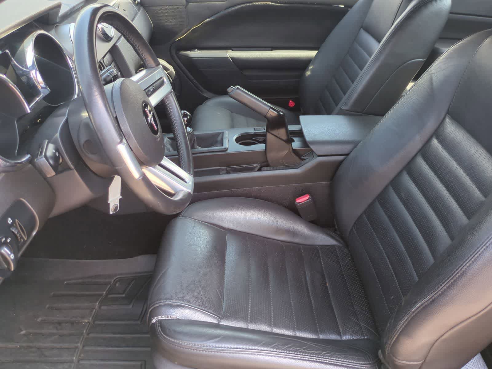 Used 2008 Ford Mustang GT Premium RWD image 15