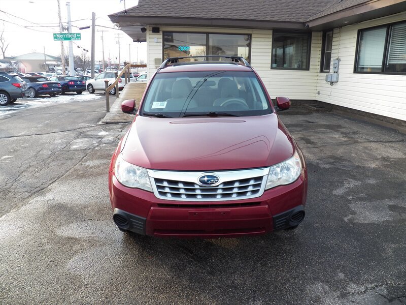 Used 2012 Subaru Forester 2.5X Premium w/ All-Weather Pkg AWD/4WD image 8