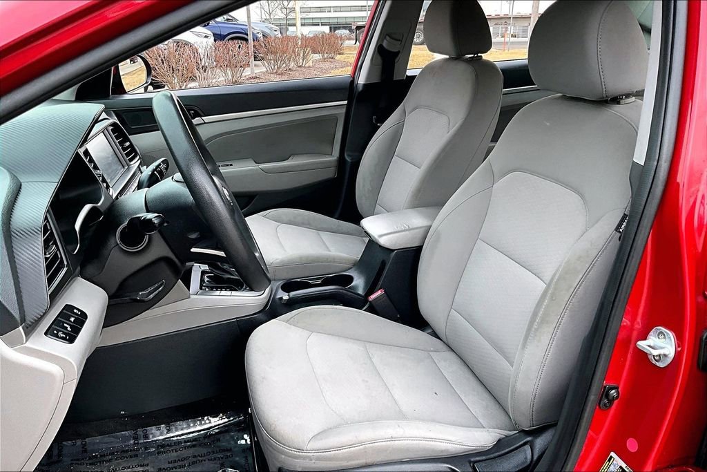 Used 2020 Hyundai Elantra SEL FWD image 15