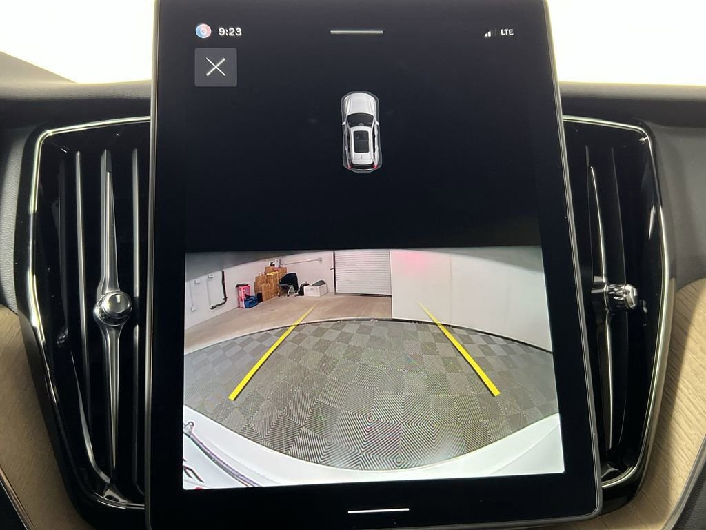 New 2026 Volvo XC60 B5 Core image 23