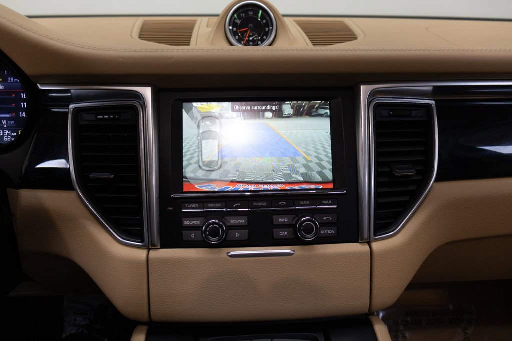 Used 2015 Porsche Macan S AWD/4WD image 28