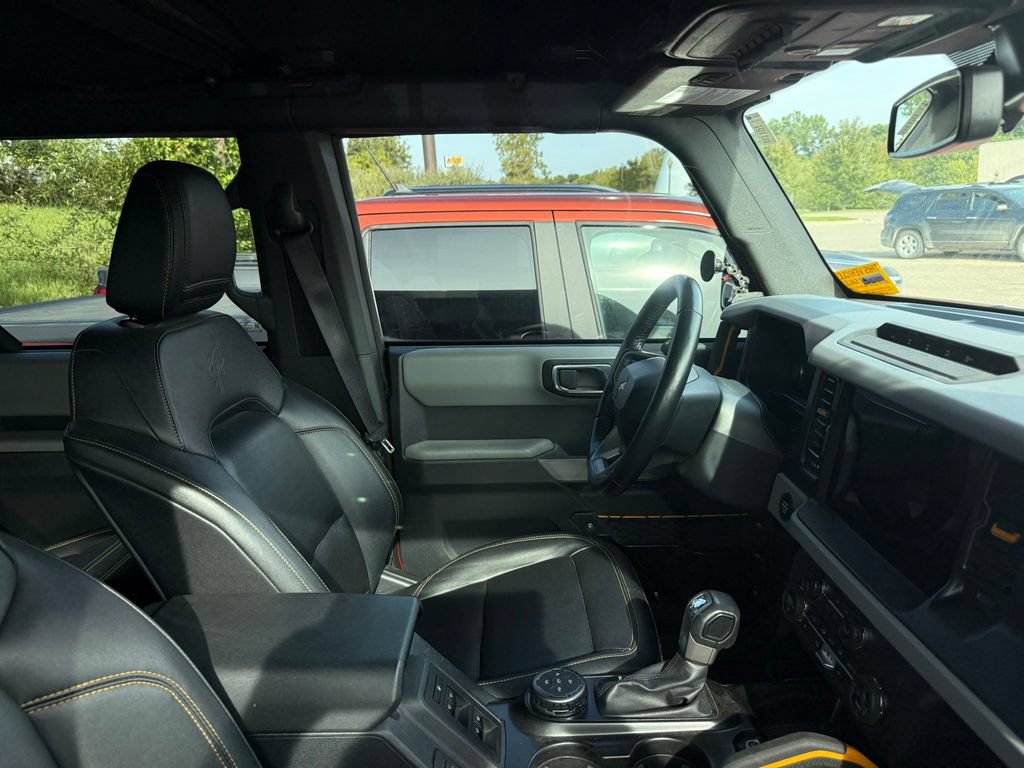Used 2023 Ford Bronco Badlands AWD/4WD image 8